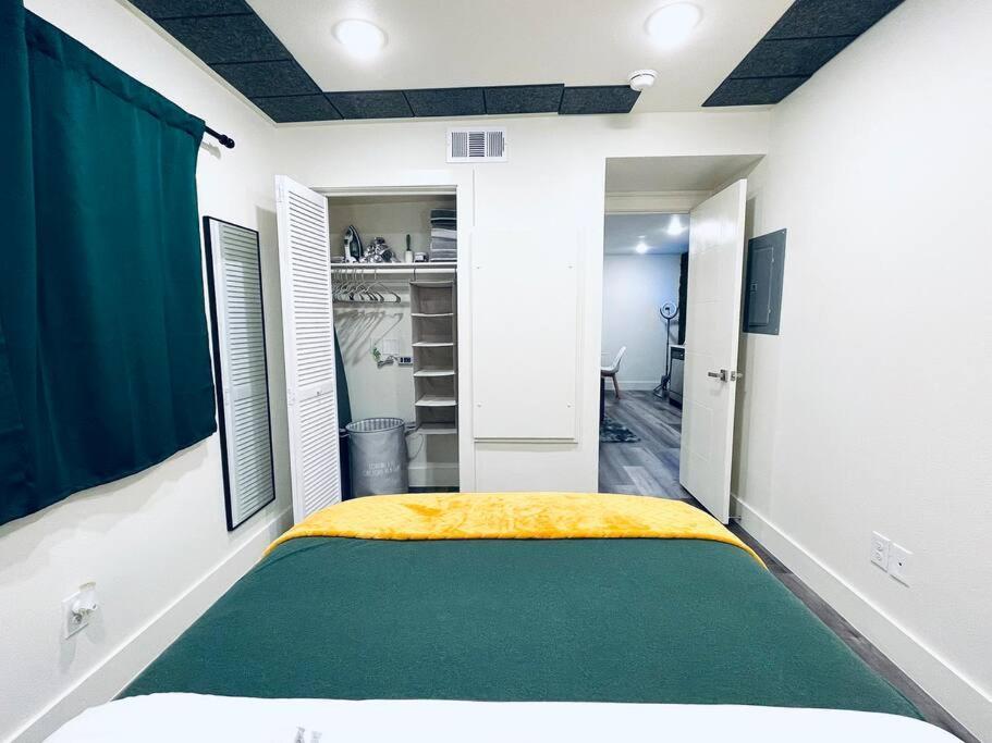 Ferienwohnung Luxe Travel Retreat Near Deep Ellum Dallas Exterior foto